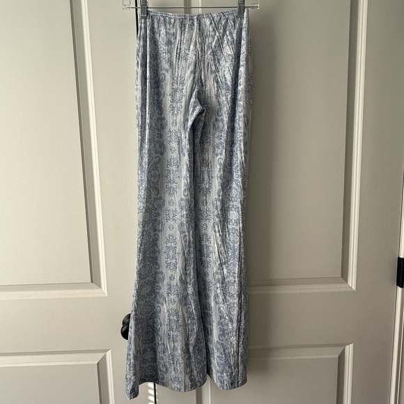 Urban Outfitters Pants - dreamy pastel velvet flare pants from Urban Outfitters XS